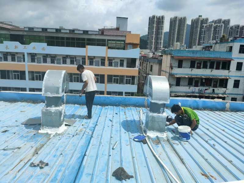 保康钢结构屋面涂料维修方法